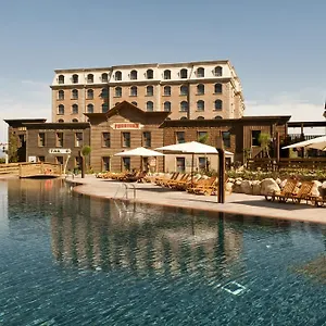 4* Hotel Portaventura Gold River - Includes Unlimited Access To Portaventura Park & 1 Access To Ferrari Land